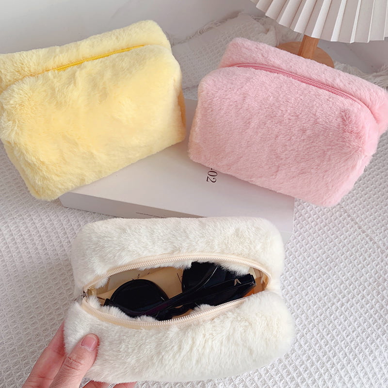 Furry Makeup Pouch – Free Stuff App